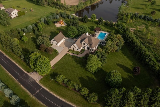 5015 Joshua Dr, West Bend, WI 53090 - aerial view of property and surrounding area featuring a large body of water