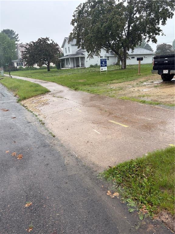 154 E Main St, Hixton, WI 54635