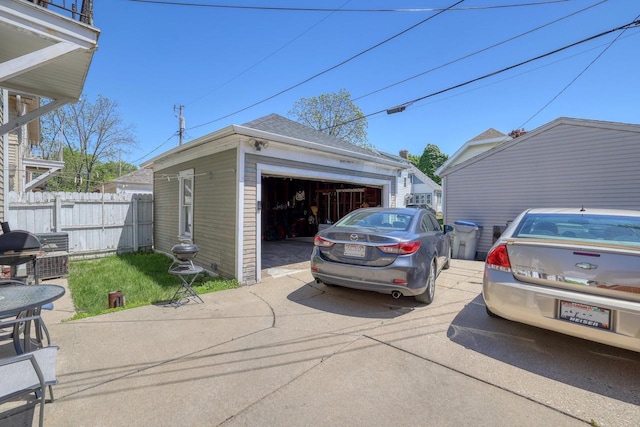 2116 N 60th St Unit 2118, Milwaukee, WI 53208 - view of detached garage