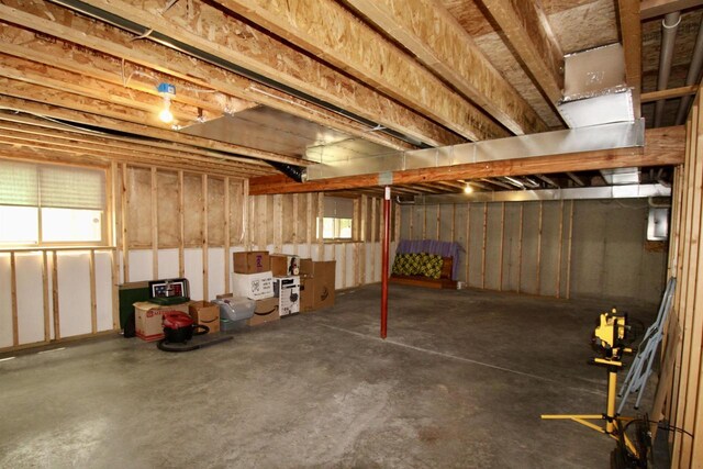2253 Walnut St, Beloit, WI 53511 - view of below grade area