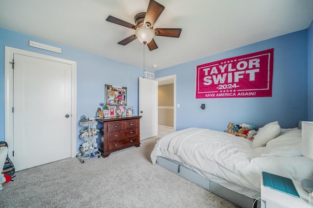 905 W Hubble Ln, Appleton, WI 54913 - bedroom featuring carpet floors and a ceiling fan