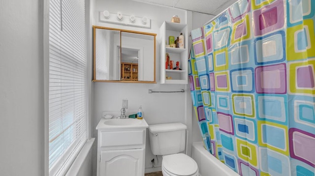 613 N 5th St Unit 611, Sheboygan, WI 53081 - bathroom with vanity, shower / bathtub combination with curtain, and toilet