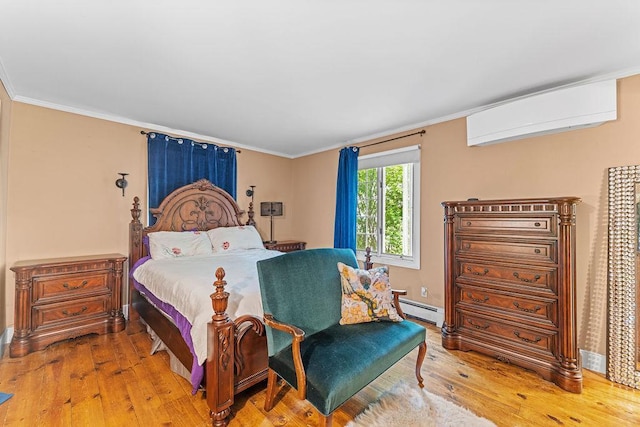 1123 S Park Ave, Neenah, WI 54956 - bedroom with light wood finished floors, ornamental molding, baseboard heating, and baseboards