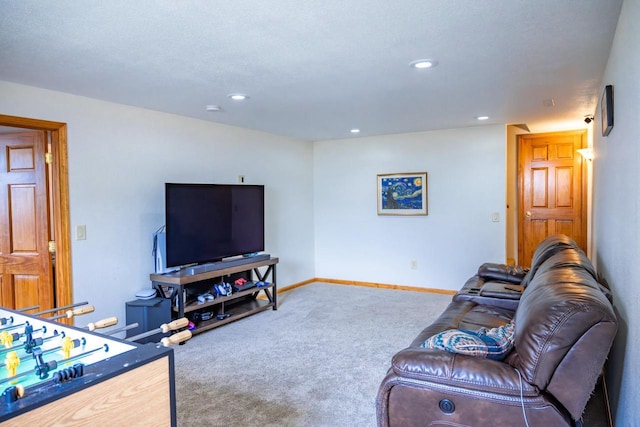 2371 Doris Rd, Reedsburg, WI 53959 - carpeted living room featuring recessed lighting and baseboards
