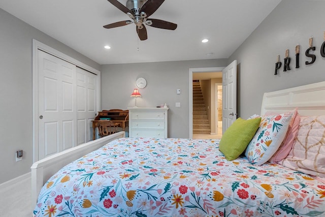 3261 Highland View Ln, Green Bay, WI 54311 - bedroom featuring a closet, recessed lighting, a ceiling fan, and carpet