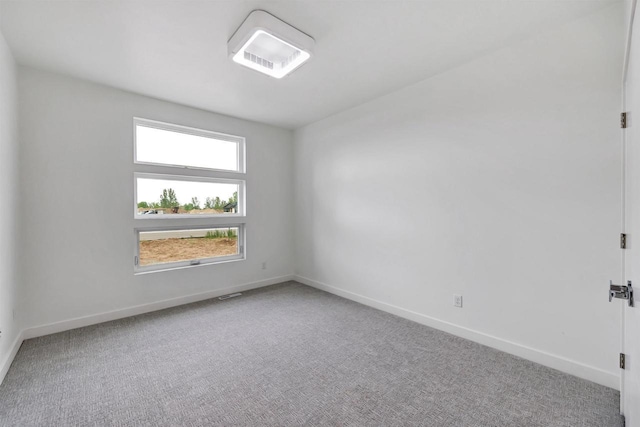 3644 W Hank Ave, De Pere, WI 54115 - unfurnished room featuring carpet floors and baseboards