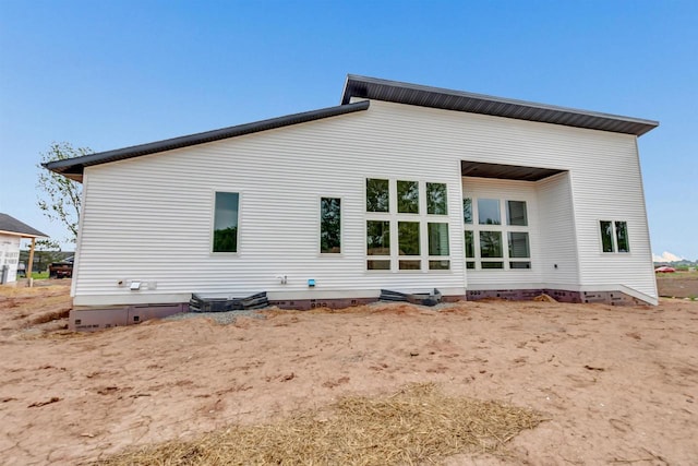 3644 W Hank Ave, De Pere, WI 54115 - rear view of property with crawl space