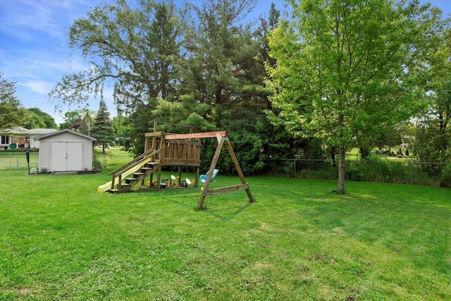 4062 S 106th St, Greenfield, WI 53228 - view of yard with a playground