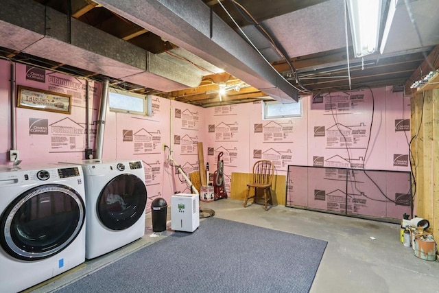 109 County Park Rd, Waupun, WI 53963 - washroom with independent washer and dryer