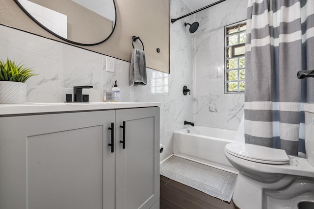 1514 S 96th St, West Allis, WI 53214 - bathroom featuring shower / tub combo, toilet, vanity, and plenty of natural light