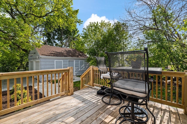 1514 S 96th St, West Allis, WI 53214 - deck featuring an outdoor structure
