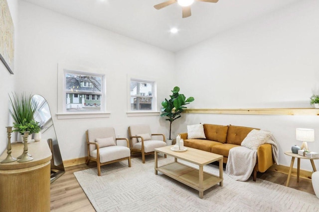 2533 S Austin St, Milwaukee, WI 53207 - living area featuring wood finished floors, a ceiling fan, baseboards, and recessed lighting