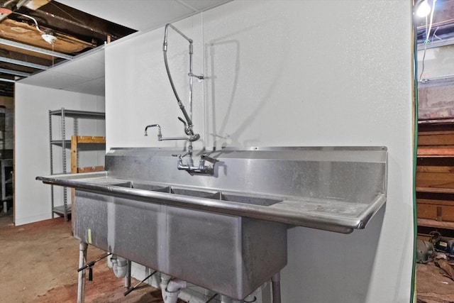 3700 E Hammond Ave, Cudahy, WI 53110 - kitchen with concrete floors