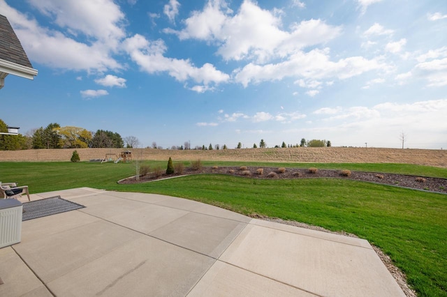 N56W27213 Crispin Ct, Lisbon, WI 53089 - view of patio