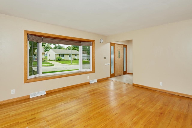 3573 S 94th St, Milwaukee, WI 53228 - unfurnished room featuring wood finished floors and baseboards