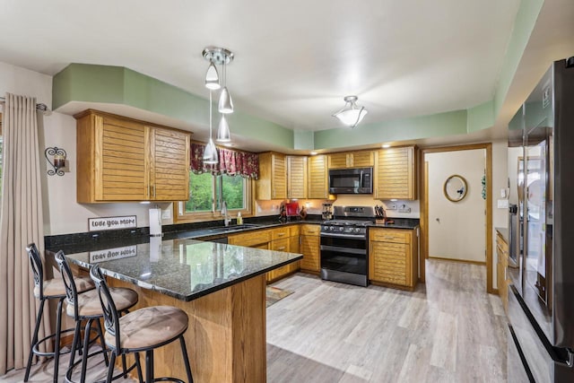 6042 Charles St, Racine, WI 53402