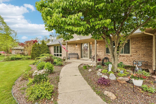 6042 Charles St, Racine, WI 53402
