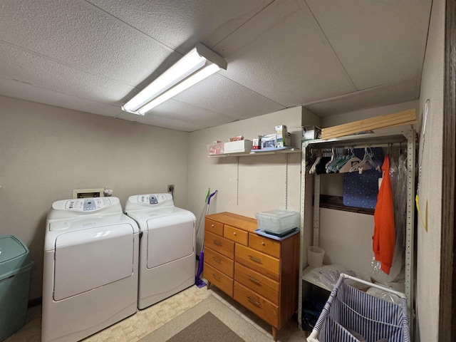 137 24th Ave, Monroe, WI 53566 - laundry room featuring washer and clothes dryer