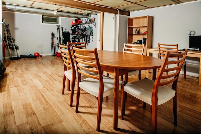 3162 S Austin St, Milwaukee, WI 53207 - dining space with light wood-style floors and baseboards