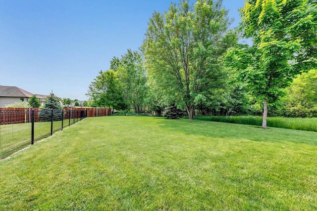 3251 Bower Creek Rd, De Pere, WI 54115 - view of yard
