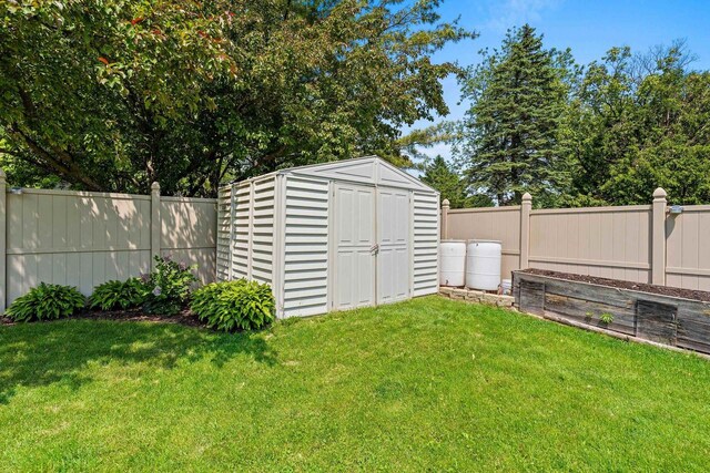 2127 Jen Rae Rd, Green Bay, WI 54311 - view of yard