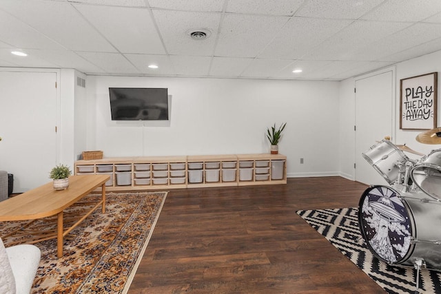 W62N322 Hanover Ave, Cedarburg, WI 53012 - recreation room featuring wood finished floors, recessed lighting, a drop ceiling, and baseboards