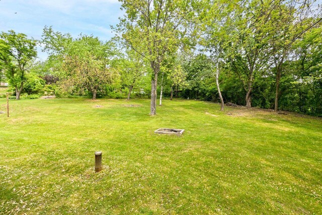 S25W27040 Winnebago Way, Waukesha, WI 53188 - view of grassy yard