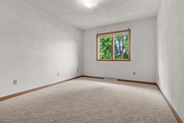 302 Parkside Ct, Kimberly, WI 54136 - spare room with carpet flooring and baseboards