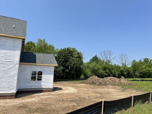 9420 W Huntington Dr, Mequon, WI 53097 - view of yard