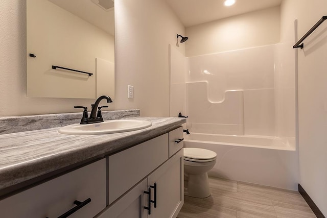 910-920 Green Pastures Trl, Plover, WI 54467 - bathroom with toilet, vanity, shower / bathtub combination, and recessed lighting