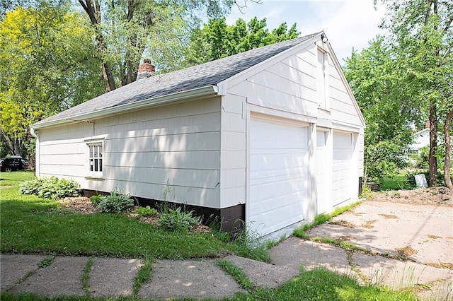 121 Pear St, Chippewa Falls, WI 54729 - view of detached garage