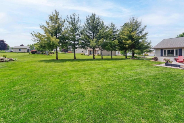 249 Donovan Cir, Rosendale, WI 54974 - view of green lawn
