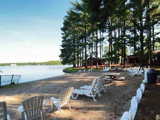 1251 Canyon Rd Unit 40, Wisconsin Dells, WI 53965 - view of yard featuring a water view