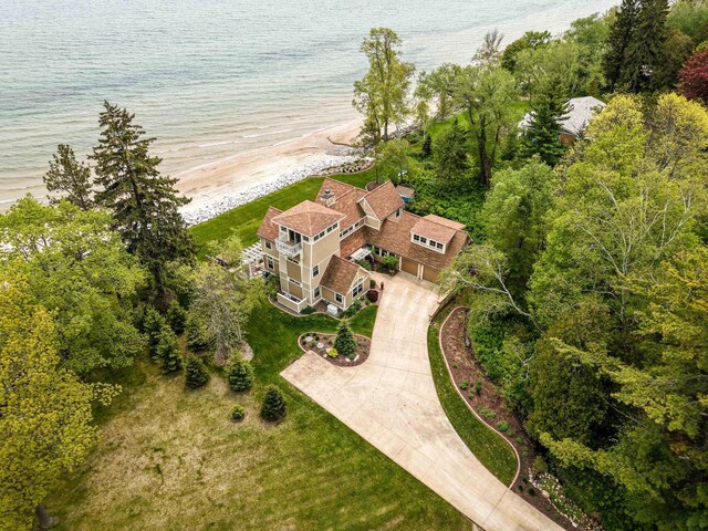 5550 Cedar Bch S, Belgium, WI 53004