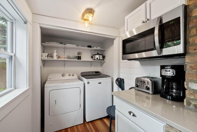 170 N Lakeshore Dr, Fontana, WI 53125 - washroom with independent washer and dryer and light wood-style flooring
