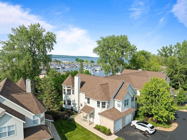 102 Abbey Ridge Ct Unit 102, Fontana, WI 53125 - view of subject property with a large body of water