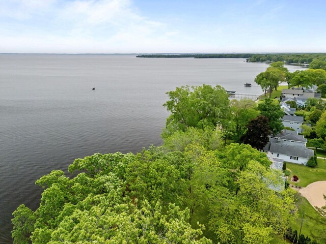 4080 Windermere Ln, Oshkosh, WI 54902 - water view