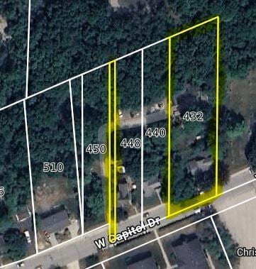 432 W Capitol Dr, Hartland, WI 53029 - aerial view of property's location