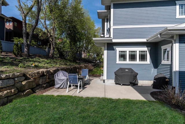 6663 S Chickahauk Trl, Middleton, WI 53562 - view of green lawn featuring a patio