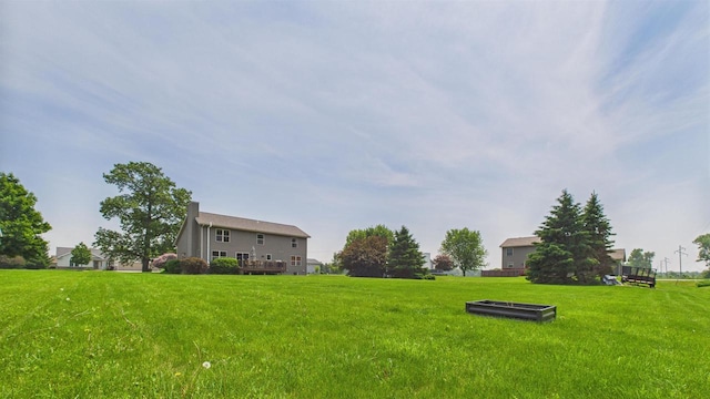N6464 Canterbury Dr, Fond Du Lac, WI 54937 - view of green lawn