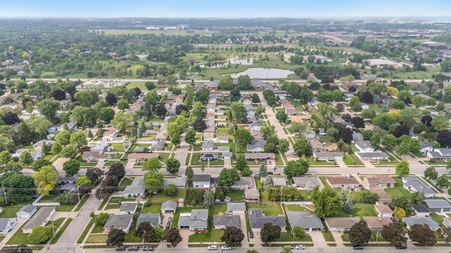 1500 E Lindbergh St, Appleton, WI 54911 - aerial view of property's location featuring a large body of water and nearby suburban area