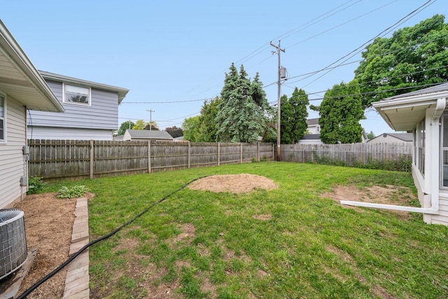 1500 E Lindbergh St, Appleton, WI 54911 - view of yard with central AC unit