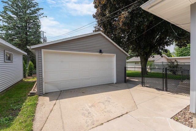476 Taft St, Fond Du Lac, WI 54935 - view of detached garage