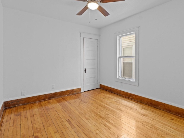 2544 N 35th St Unit 2546, Milwaukee, WI 53210 - unfurnished room featuring light wood-style flooring, baseboards, and a ceiling fan