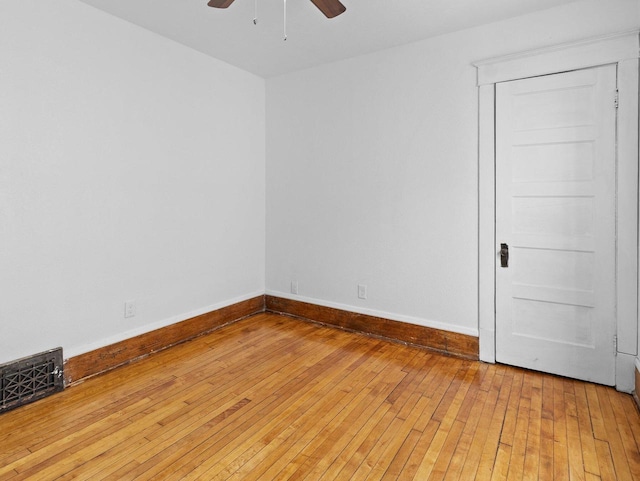 2544 N 35th St Unit 2546, Milwaukee, WI 53210 - spare room with ceiling fan, light wood-type flooring, and baseboards