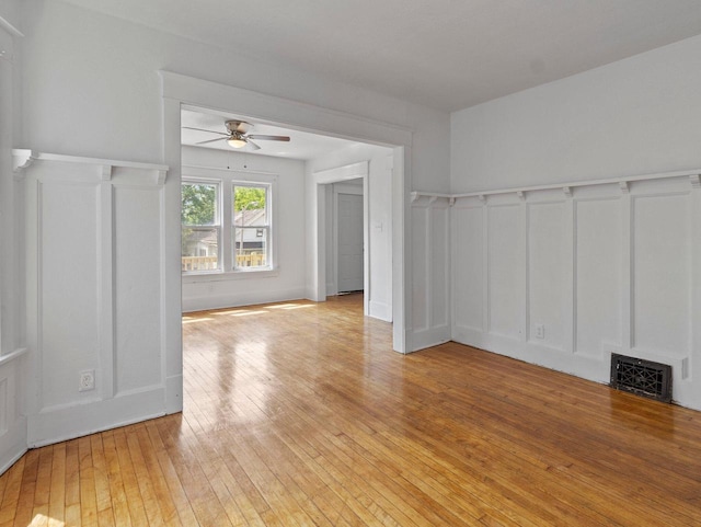 2544 N 35th St Unit 2546, Milwaukee, WI 53210 - unfurnished room featuring a ceiling fan and light wood-style floors