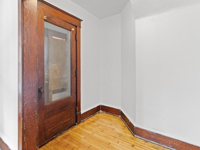 2544 N 35th St Unit 2546, Milwaukee, WI 53210 - spare room with light wood finished floors and baseboards