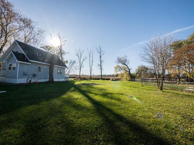 8428 Fox River Rd, Waterford, WI 53185 - view of yard