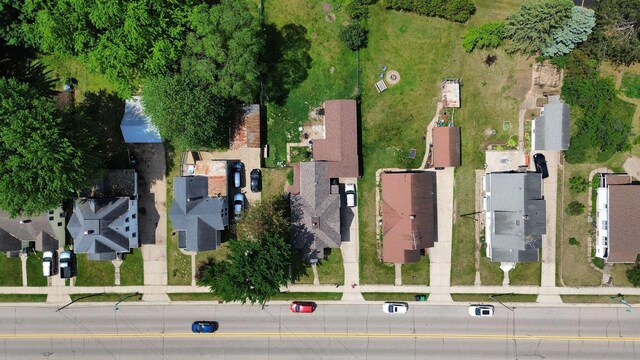 823 N Main St, Marion, WI 54950 - aerial perspective of suburban area