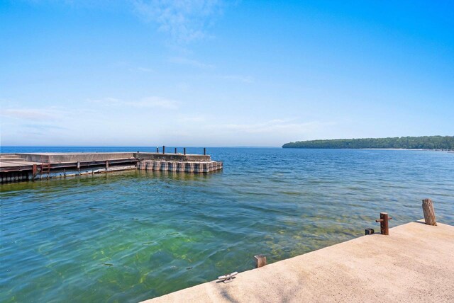 810 Wisconsin Bay Rd, Ellison Bay, WI 54210